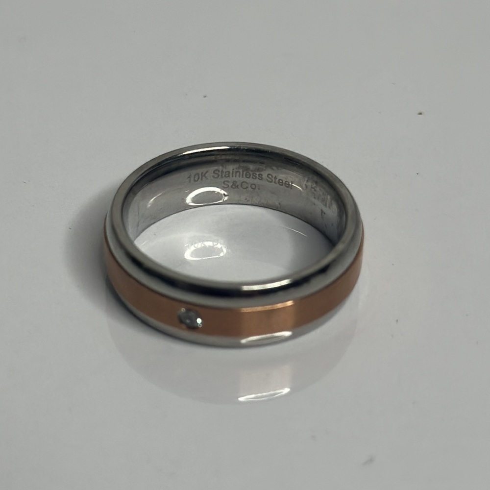 Mens 10kt Rose Gold-SS Diamond Wedding Band, Size 10 - Picture 7 of 8